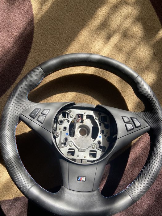 Продавам М волан е70/е60 M power