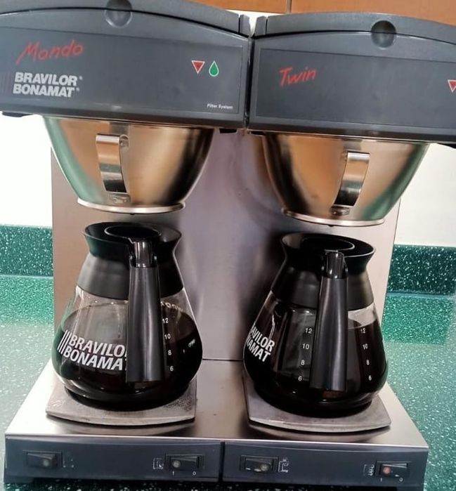 Кофеварка новая.