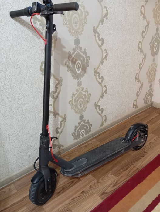Продаётся электросамокат