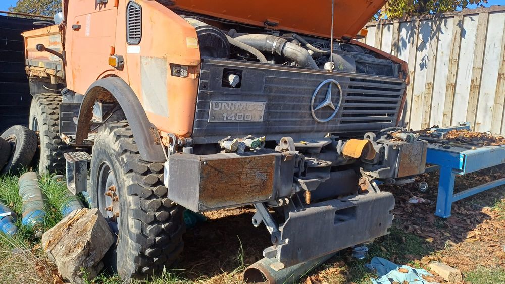 Vând piese Unimog