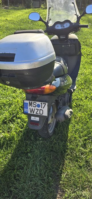 Vand scuter Daelim 125 an 2003