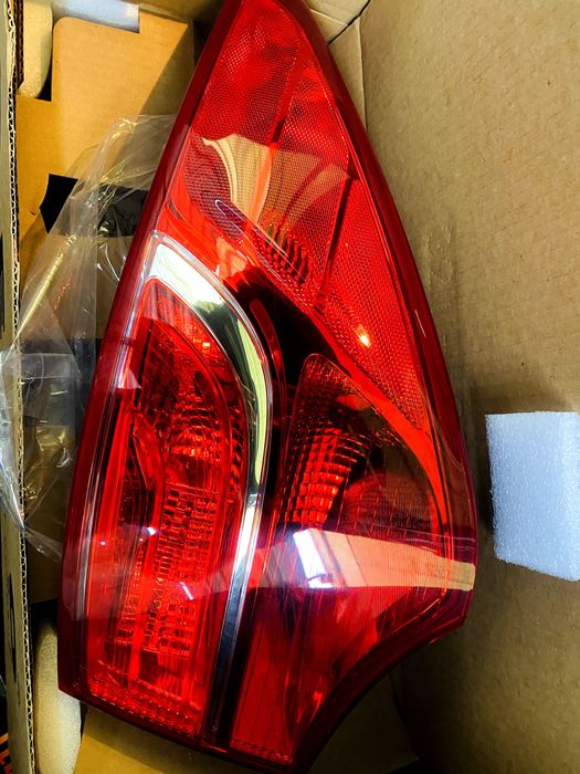 Дясно огледало Santa fe 2012-2016 + Стопове