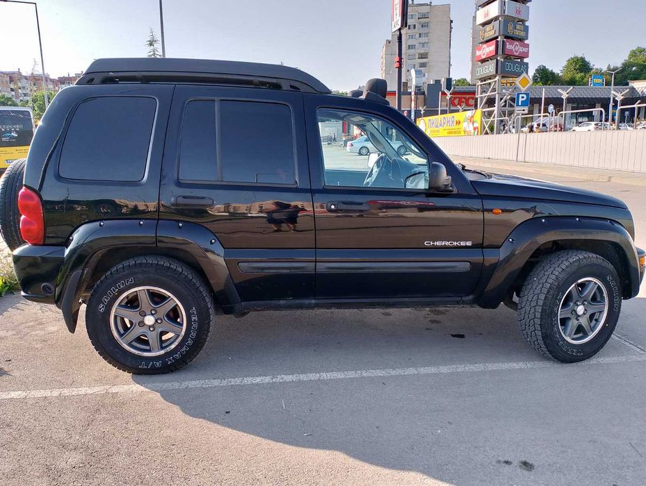 Jeep Cherokee 3,7 I + ГАЗ 4х4 Автоматик Safari Tour Renegate