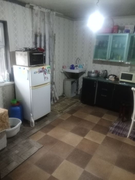 Продам дом с магазин донерная