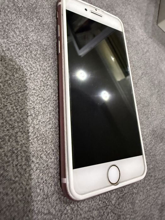 Продам iphone 7 gold