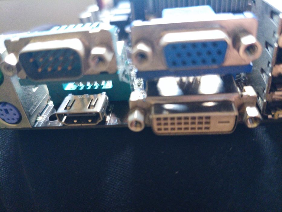 комплект с Xeon 3440 + Кулер