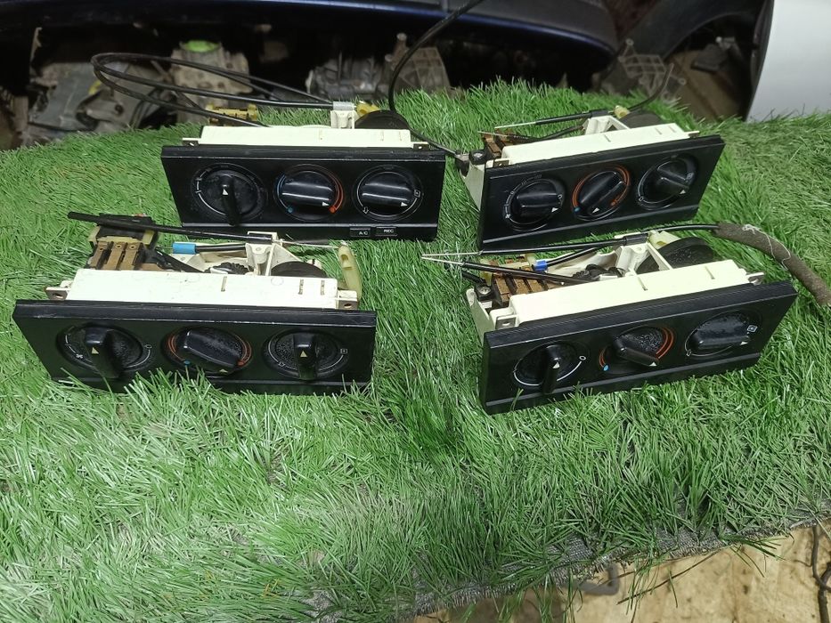 Блок управления печкой Ауди 80