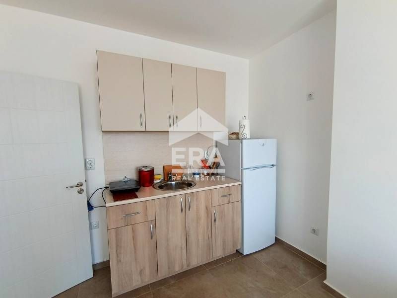 Продава се Двустаен апартамент в Поморие - 58 кв.м за 967 €/кв.м - Снимка #2