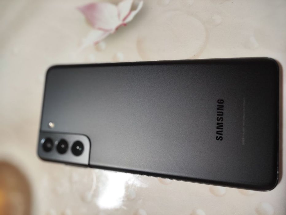 Samsung s21 plus 12gb 256gb ideal