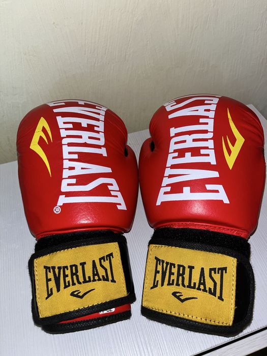 перчатки everlast
