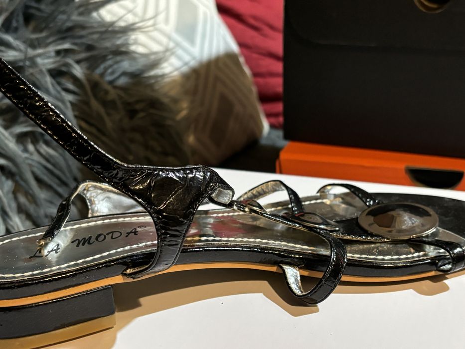 Летни сандали