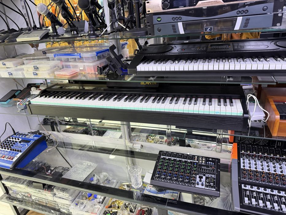 Пианино электронный BLANTH