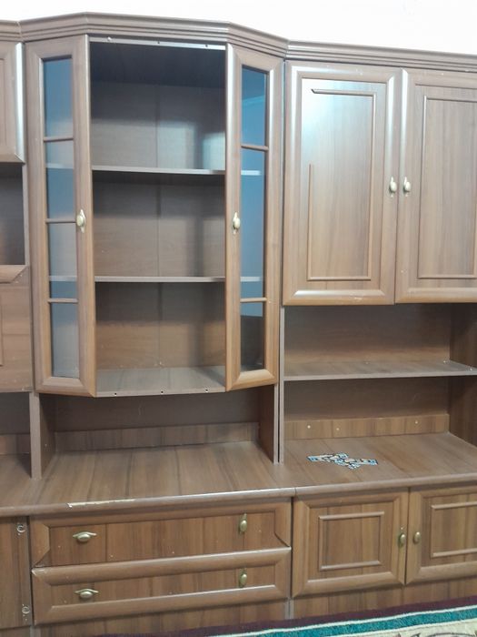 Шкаф/стенка сатылады