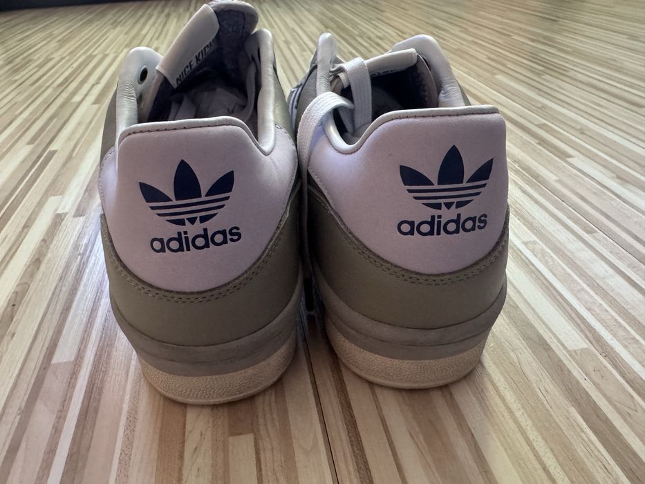 Adidas rivarly low 43