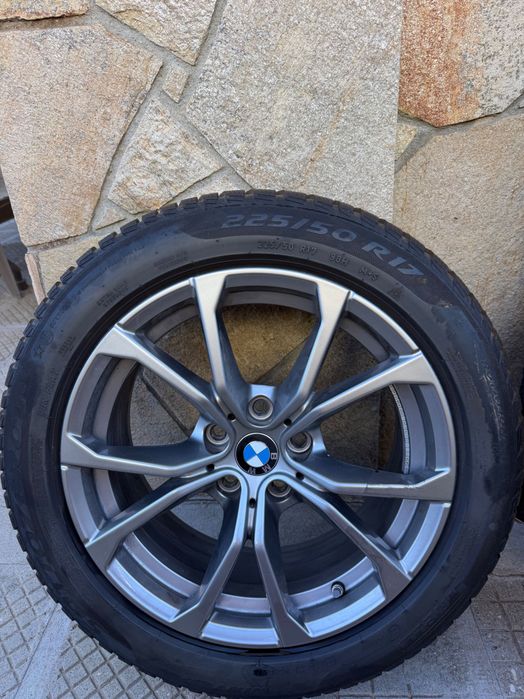 Оригинални джанти с гуми BMW G20/21 7 1/2J 17 цола