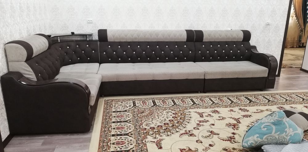 Продаётся диван Состояние не плохое