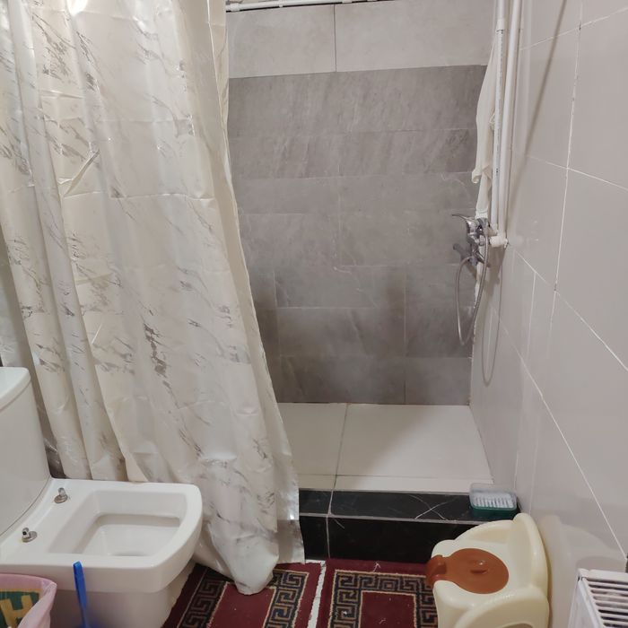 Uy sotiladi 7 massif GM zavoti togrisidagi maxalla 3xonali uy 1.4 soti