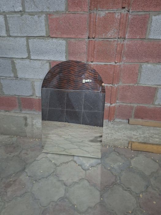 Срочно продаётся зеркало размер высота 100×66