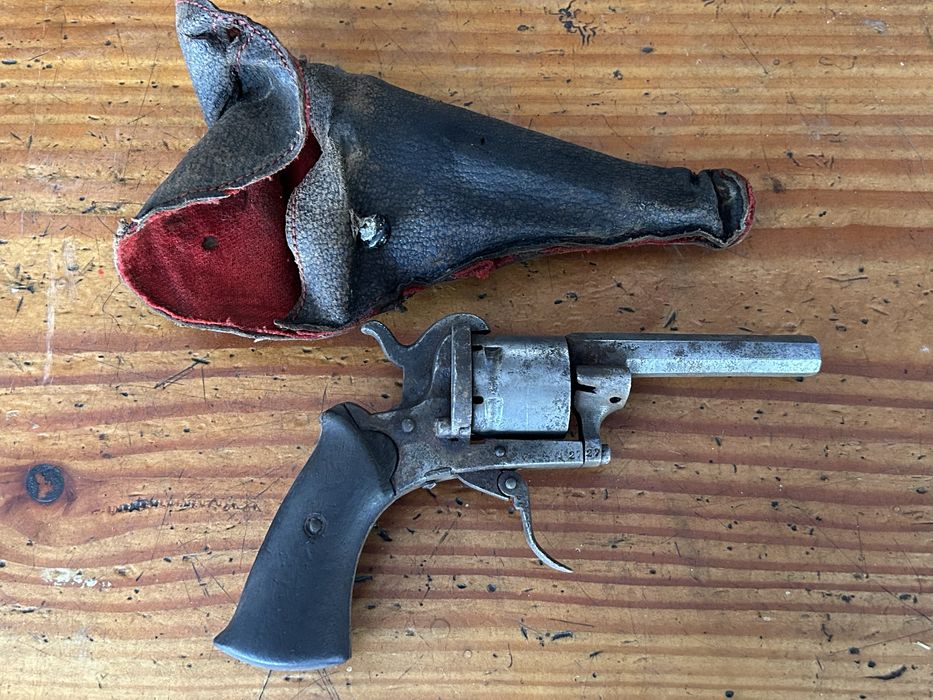 Страри капсулни щифтови кремъчни