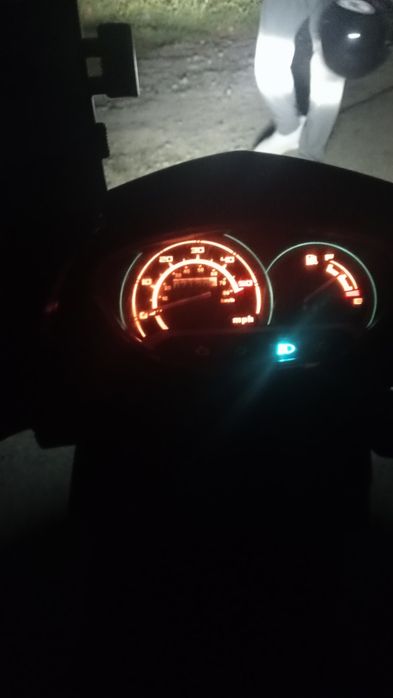 Продам скутер м 8