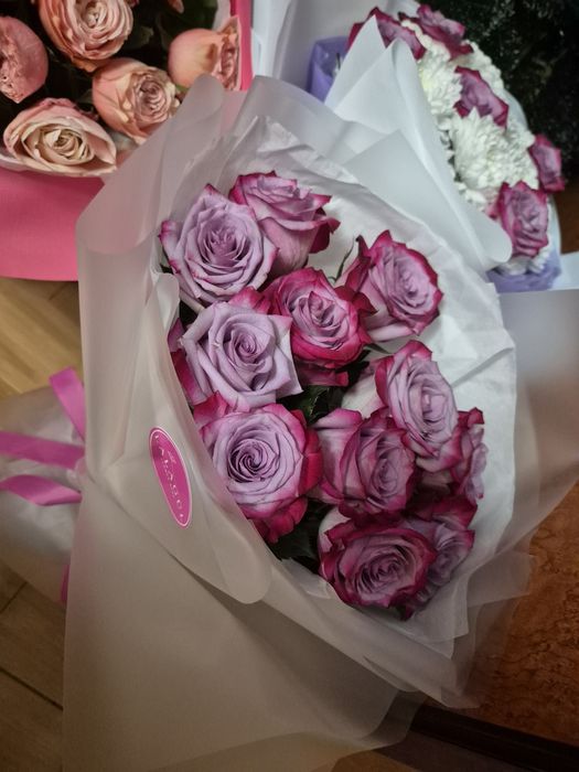 Роза фиолет и розовый