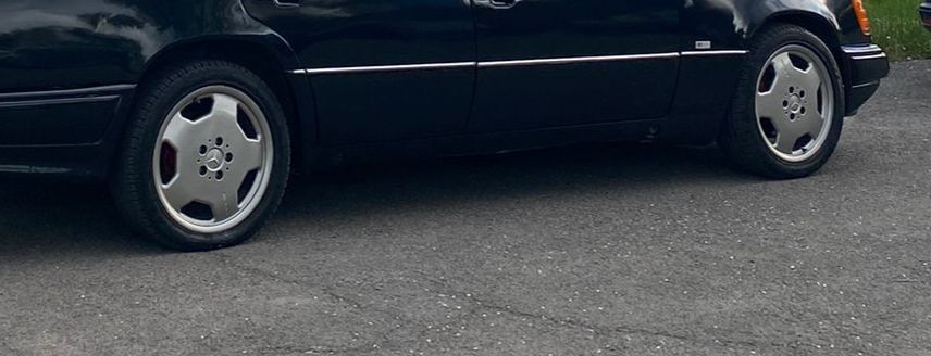 Продам моноблоки 17е срочно по цене договоримся