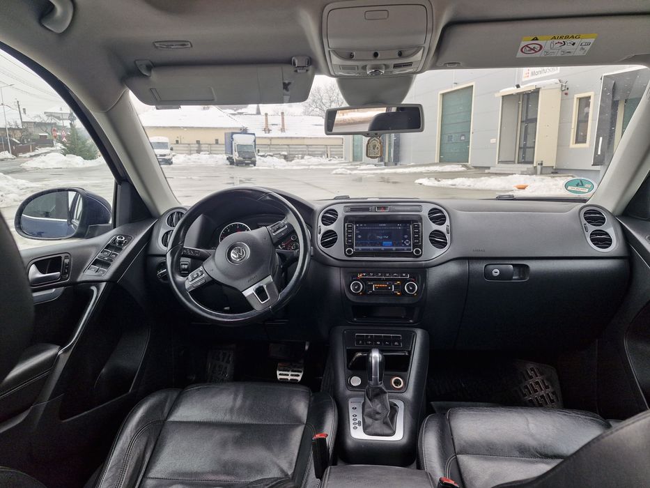 Vând  Tiguan       DSG