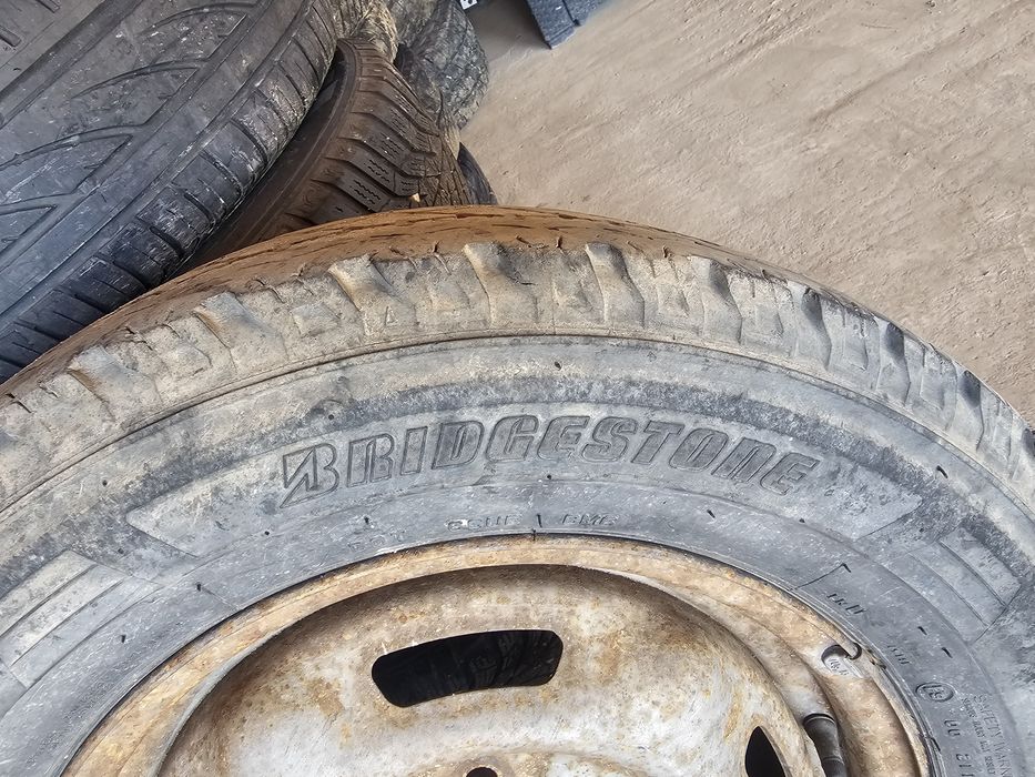 Roata ford transit 215/65 R16 C