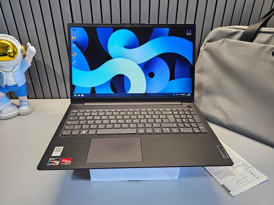 ПРОДАМ Lenovo V15/G4 Ноутбук Ryzen™3-7320U/8GB/256SSD/15.6"FullHD.
