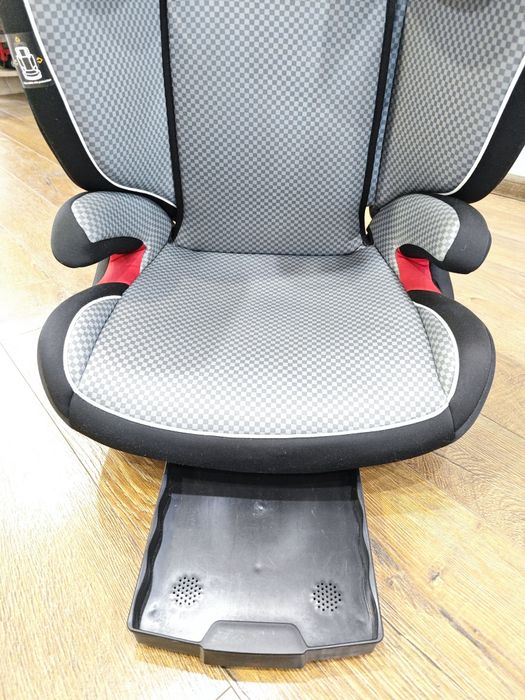 Стол за кола Bebe Confort - RoadFix 15-36 kg с IsoFixl