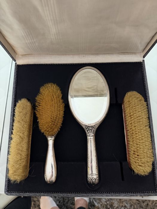 Set vechi de îngrijire personala