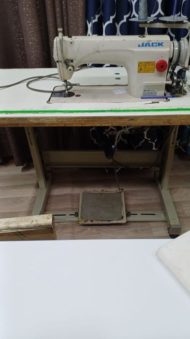 Машинка швейная промышленный