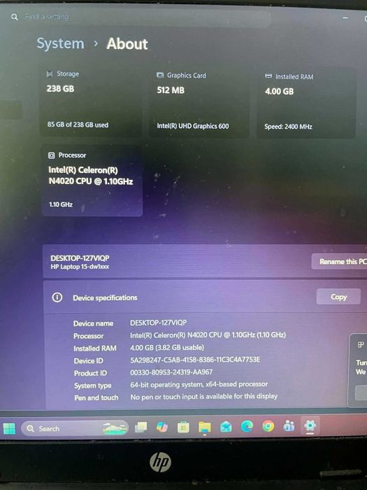 Vand Laptop HP Intel Celeron ca nou