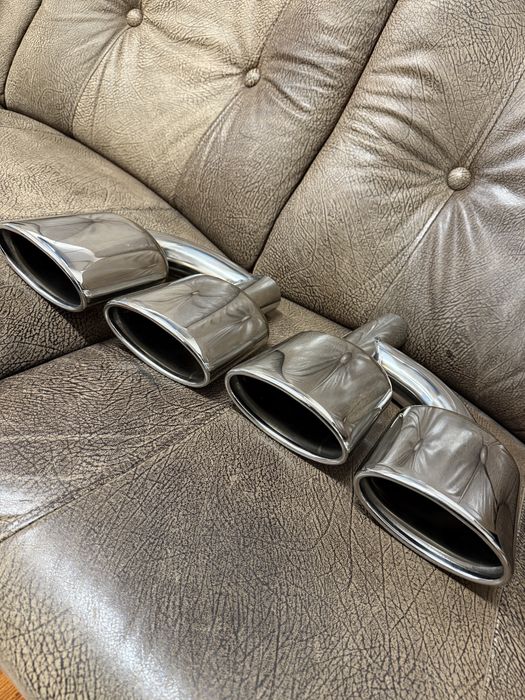 Tipsuri ornamente evacuare Mercedes E 55 AMG