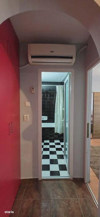 Ap 2 cam. decomandat de închiriat, str. Moldovei