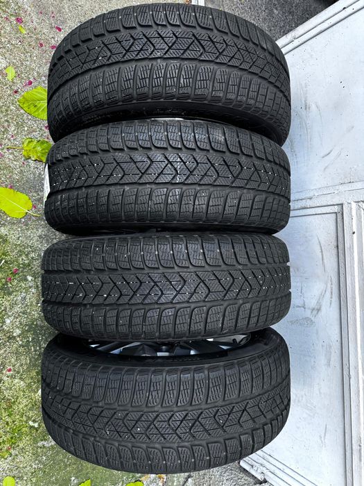 Set jante noi Volkwagen, anv Iarna 215 55 17 cod 3g0601025 ab