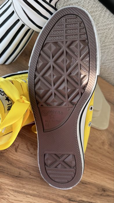Дамски кецове Converse номер 39.5