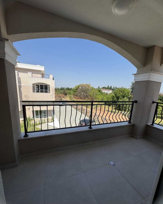 Продава се Тристаен апартамент в Пловдив, Беломорски - 121 кв.м за 1533 €/кв.м - Снимка #2