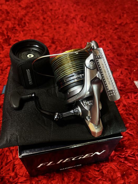 Vând Shimano Fliegen 35 SD – Stare Impecabilă (Ca Nouă) + Tambur Rezervă Power Aero 14000 + Garanție