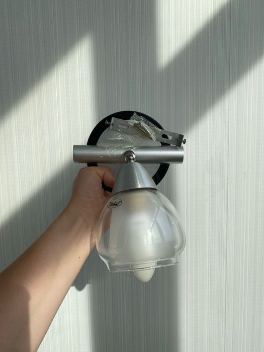 Лампа надзеркальная