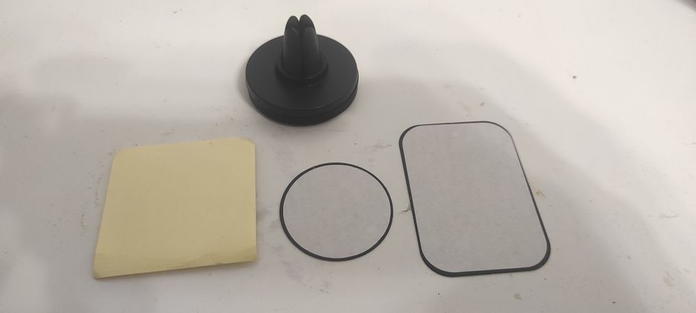 Suport auto magnetic telefon