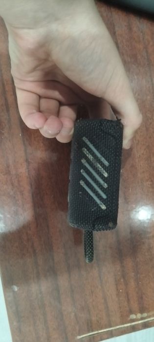 Продам колонку JBL GO3