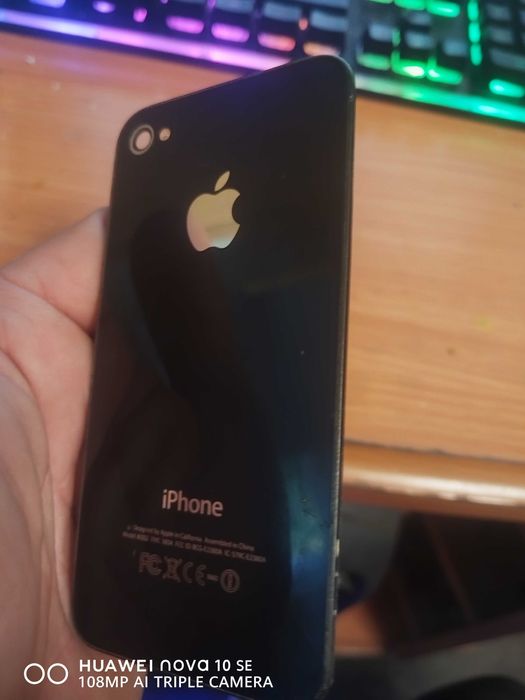 IPhone 4 за части