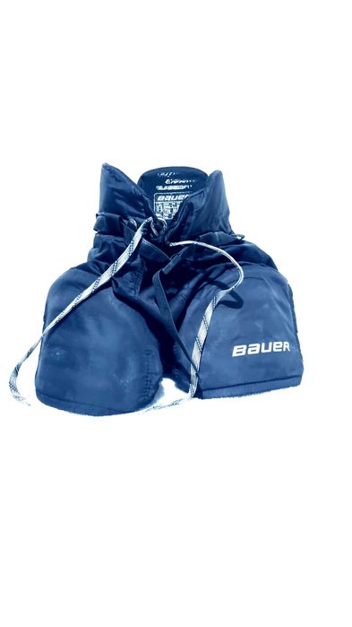 Хоккейная форма продам