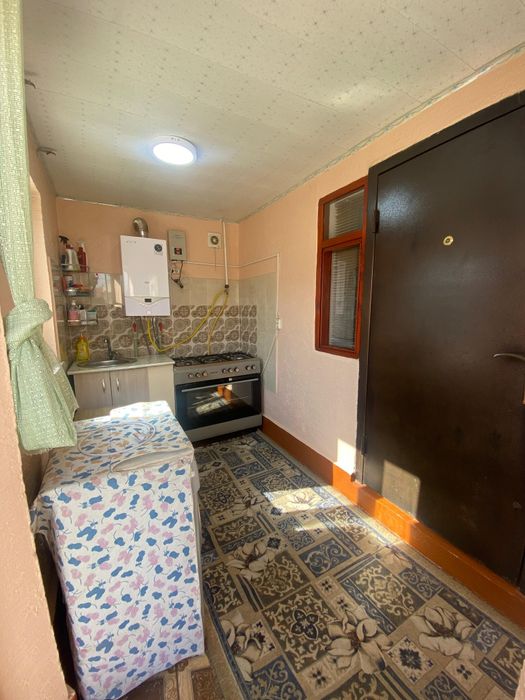 Тез арада үй сатылады