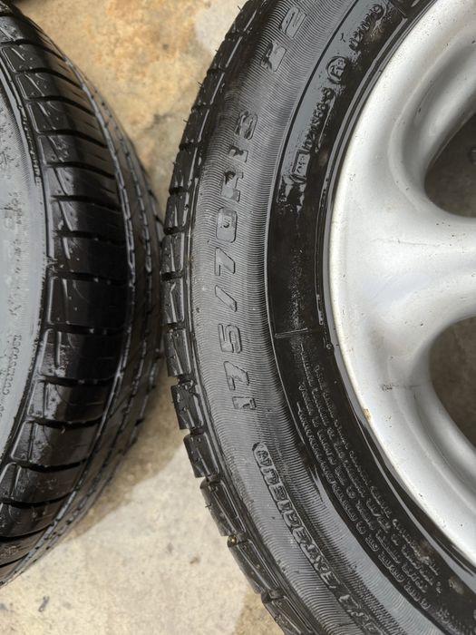 4х100 13 цола 175/70/13 гуми с джанти