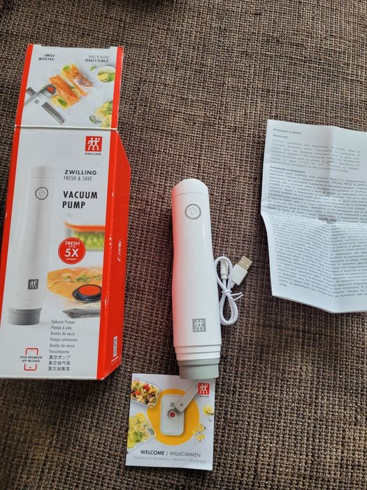 Вакуумна помпа "FRESH & SAVE" - Zwilling