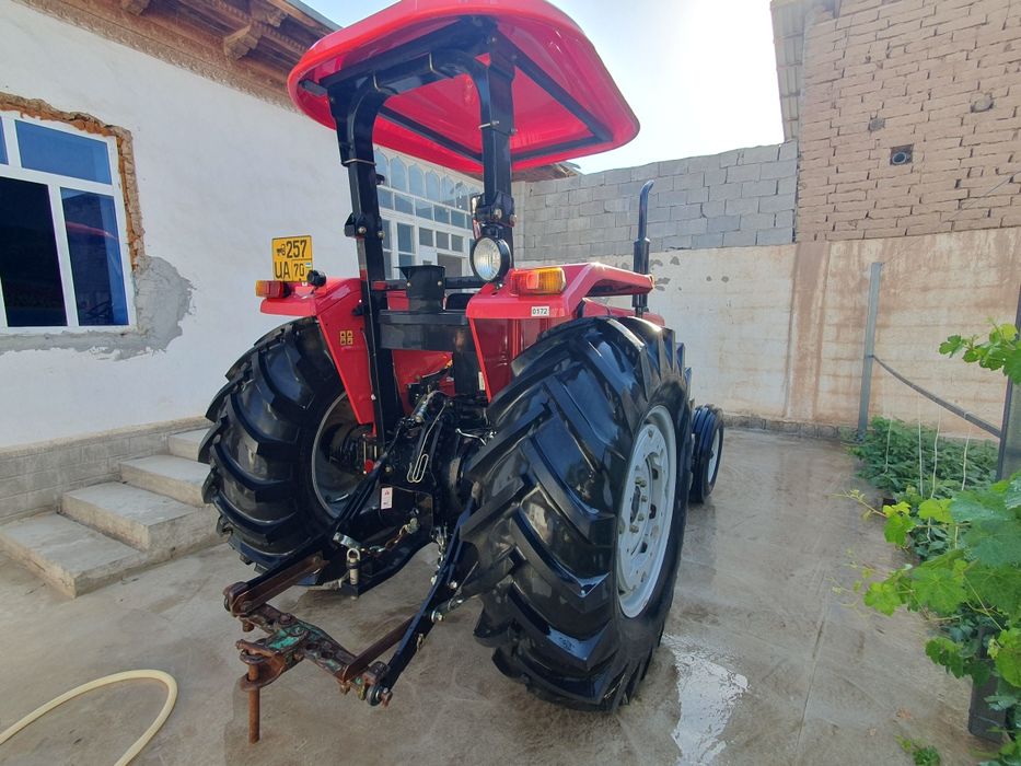 Traktor FSM 290.