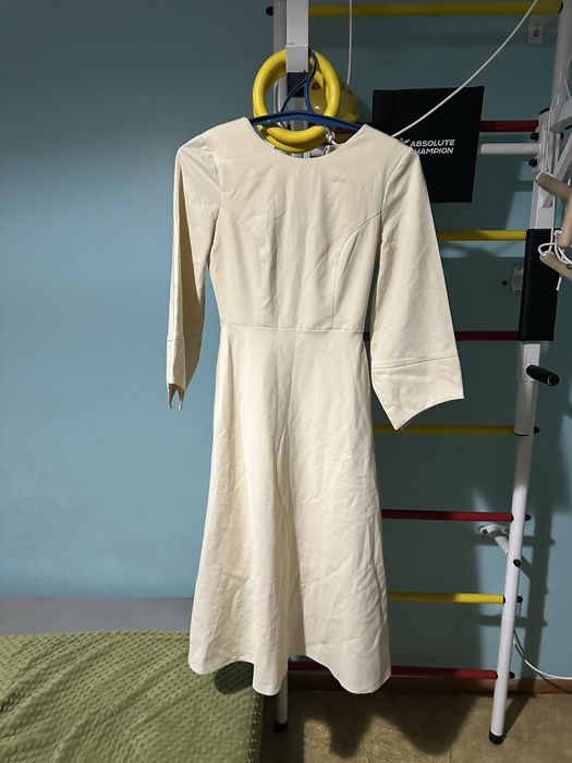 Срочно продам платье