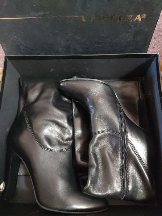 Осенние сапоги на каблуке